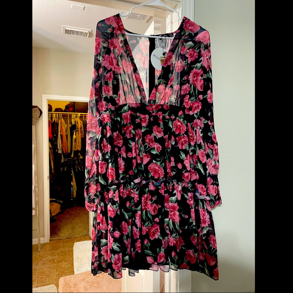 Brand new Boohoo skater dress!